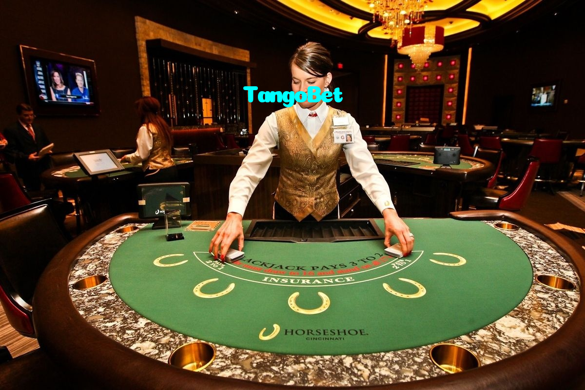 TangoBet خوش آمدید بونس +600% پیشکش موبائل ایپ کے پروموشن سیکشن میں دکھائی دیتی ہے۔